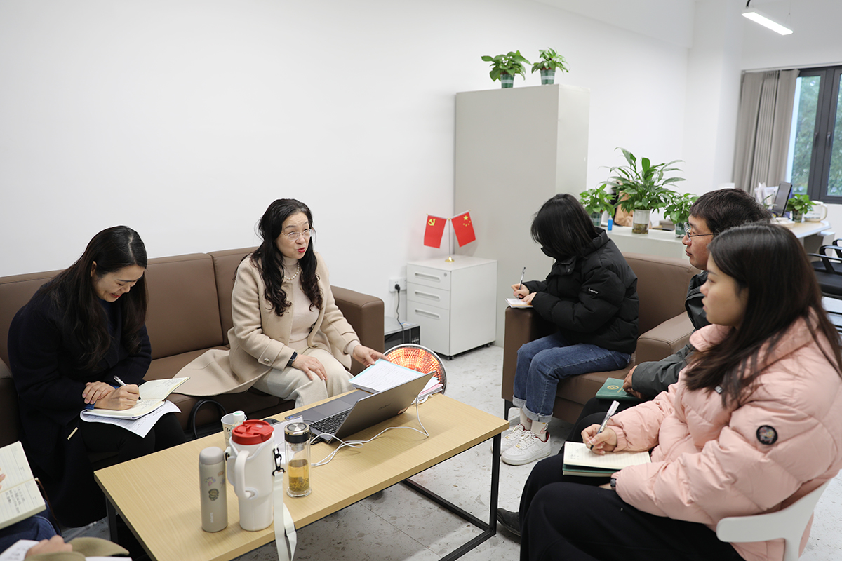 MNC_8166 MNC_8166